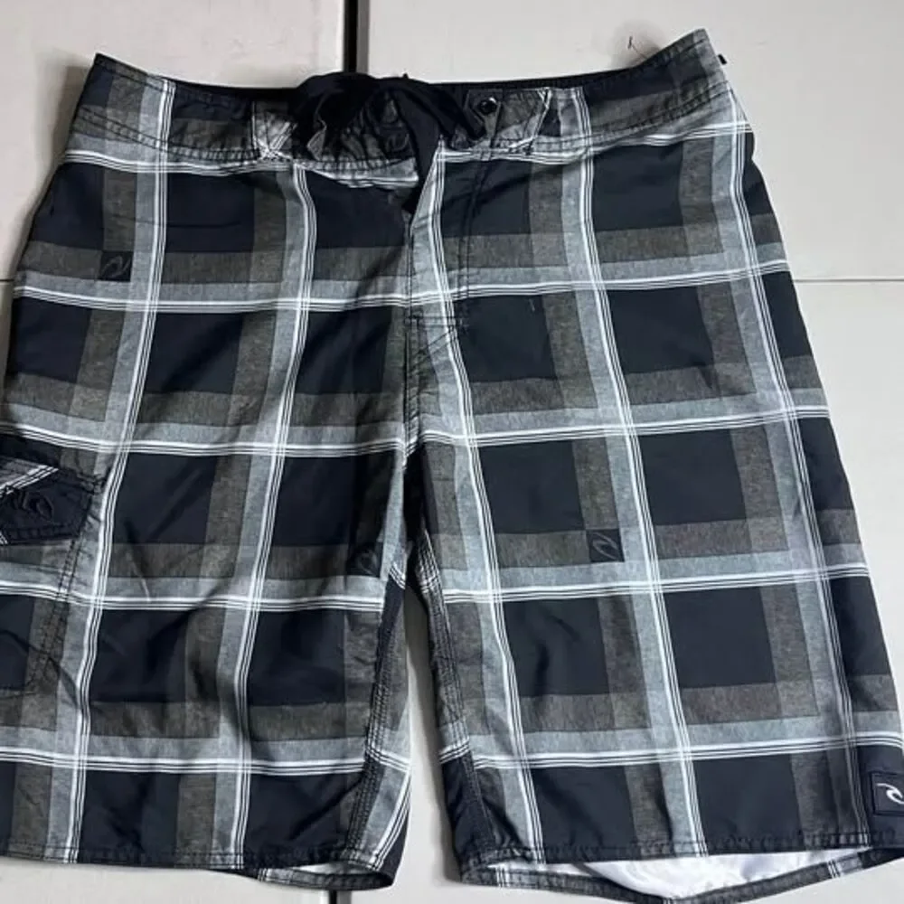 Rip Curl Plaid Board Shorts size 32